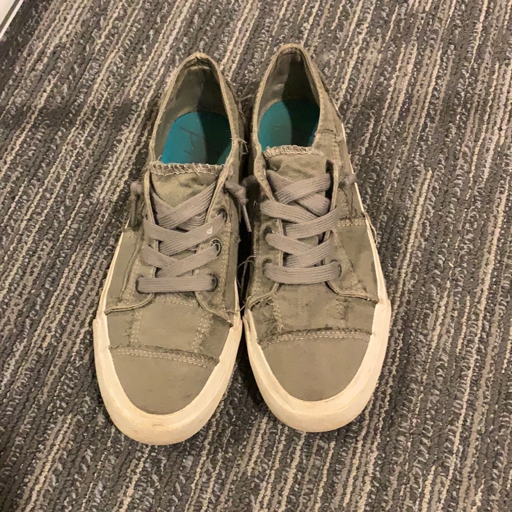 Women’s Blowfish Malibu Slip-On Sneakers